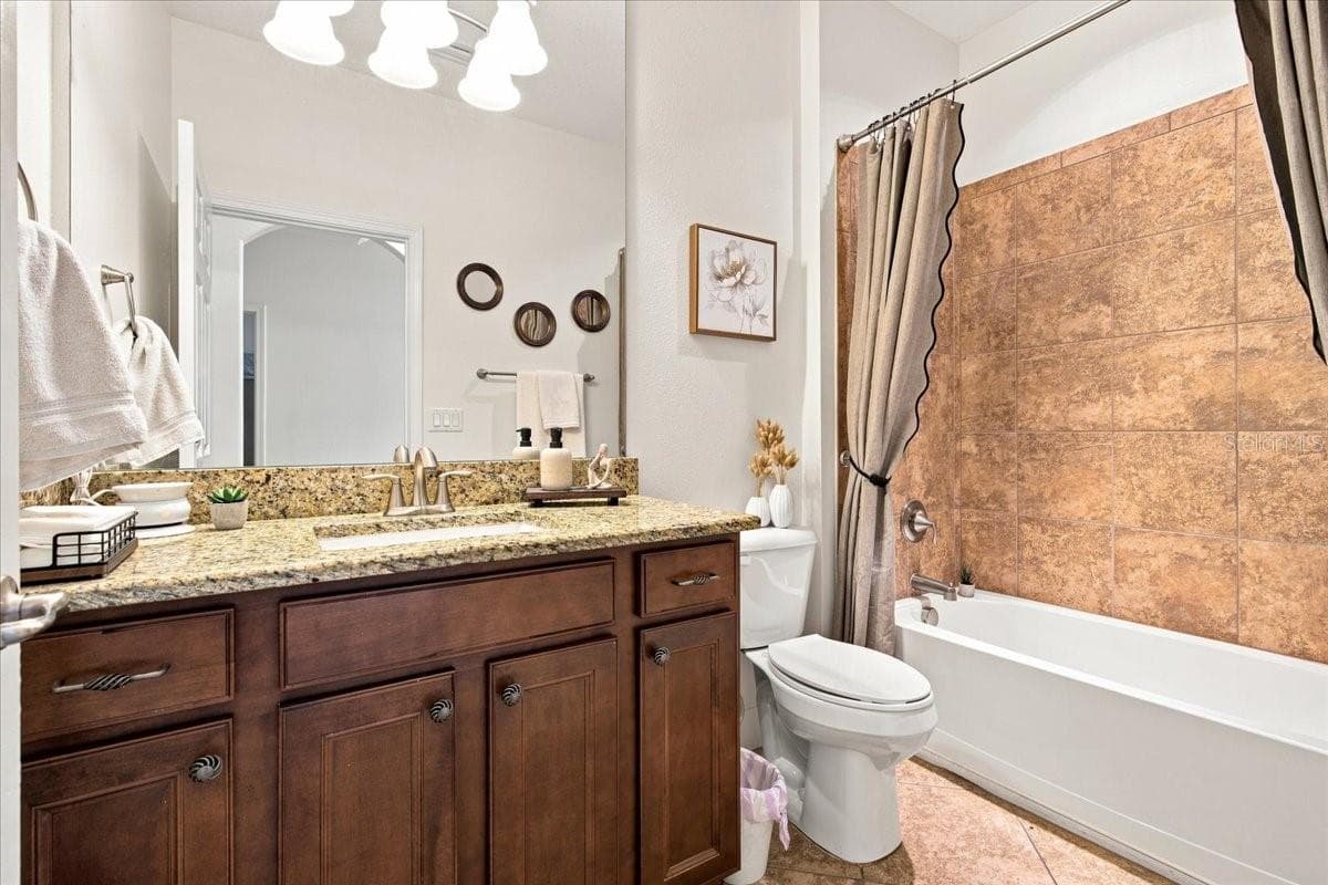 Single Family Residence at 4508 GRAND LAKESIDE DR E, PALM HARBOR, photo 28 of 62