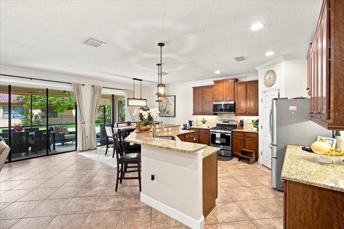 Kitchen - 4508 GRAND LAKESIDE DR E, PALM HARBOR