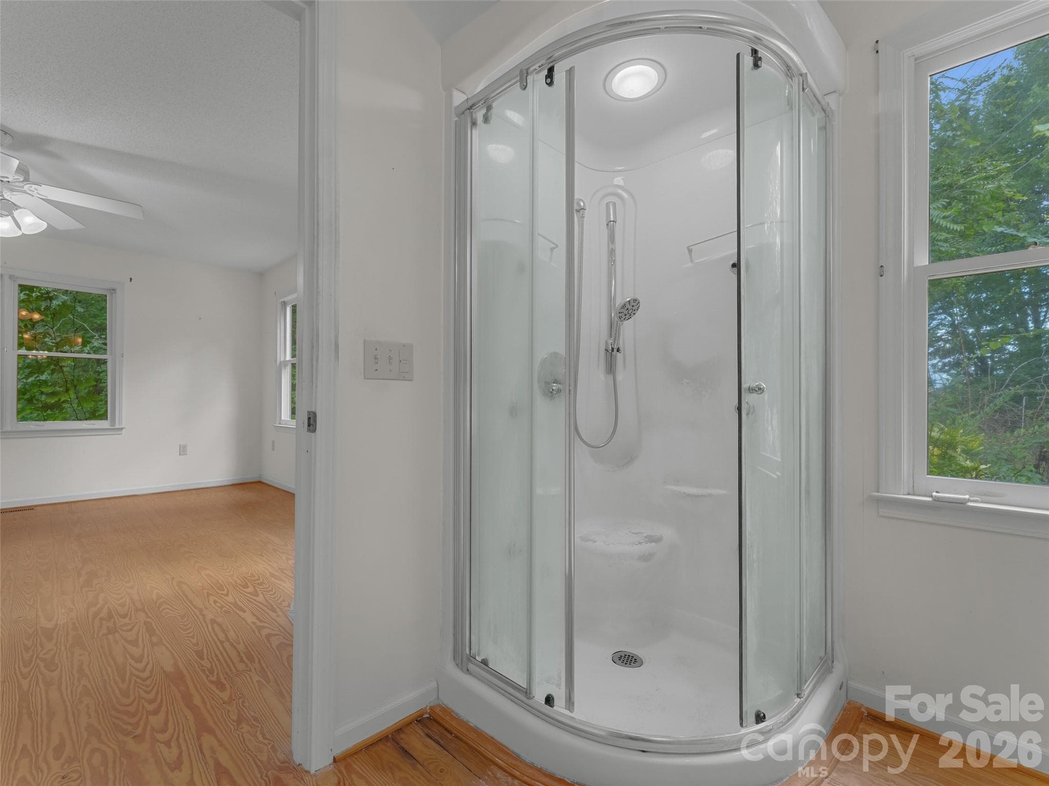 Shower in main bedroom - 95 Substation Road, Saluda