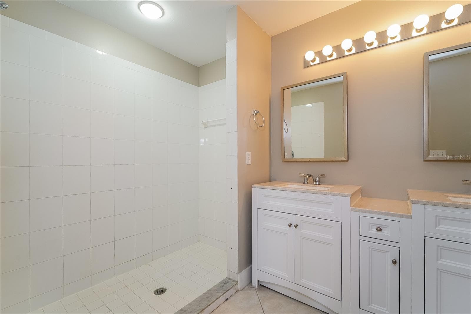Single Family Residence at 1743 HAZELTON AVE, NORTH PORT, photo 9 of 15