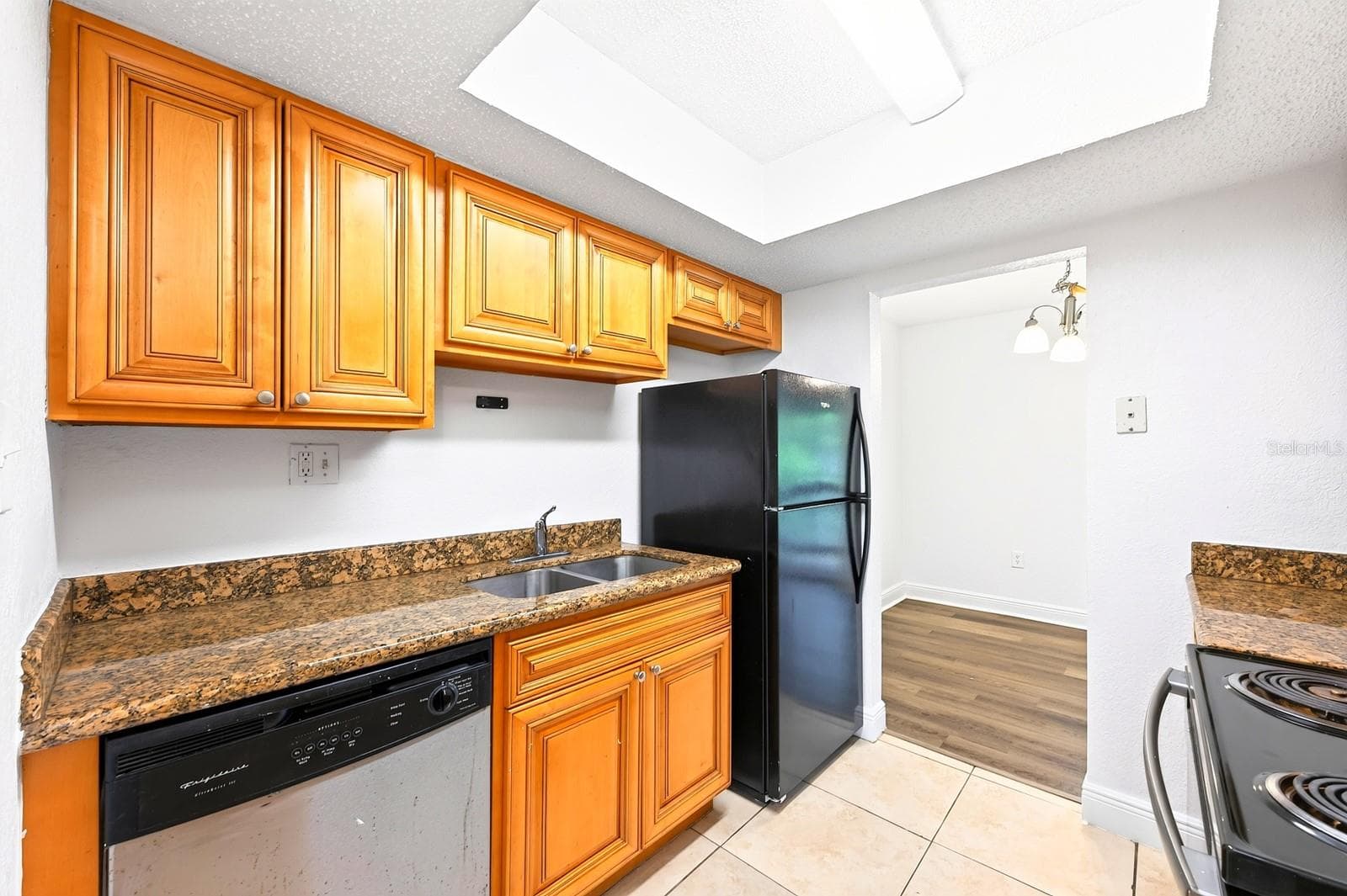 Plenty of counter space - 4737 S TEXAS AVE #4737D, ORLANDO