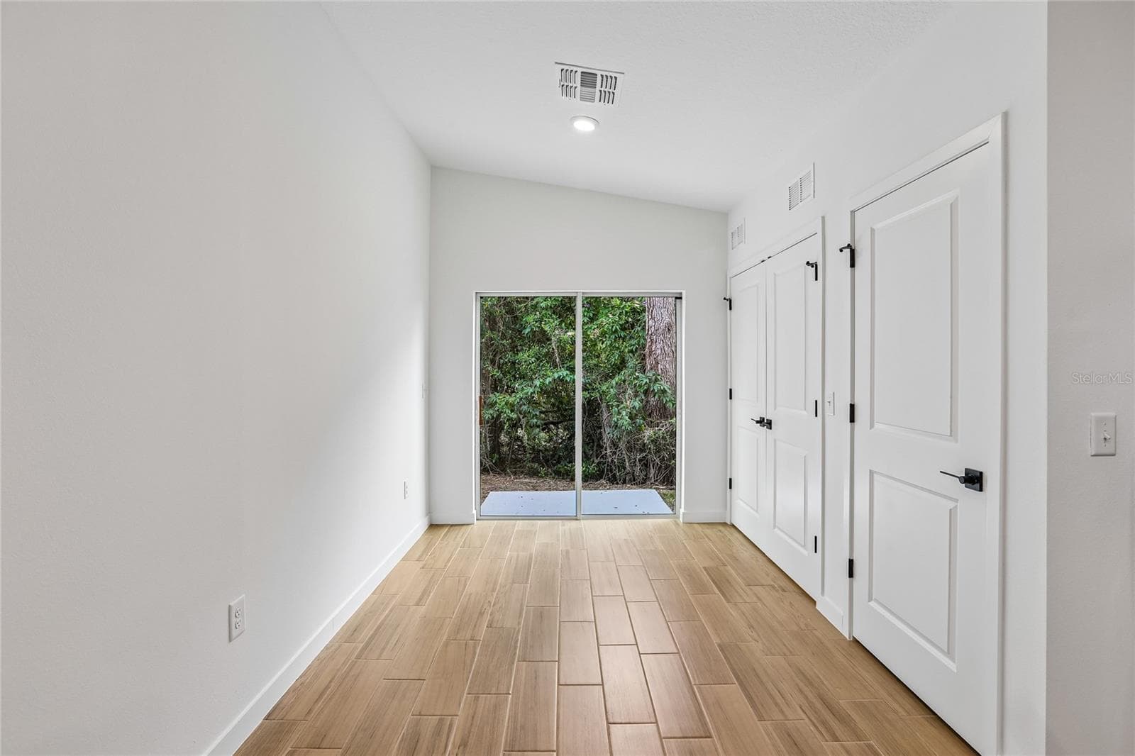 Single Family Residence at 6260 PINEHURST DR, SPRING HILL, photo 6 of 9