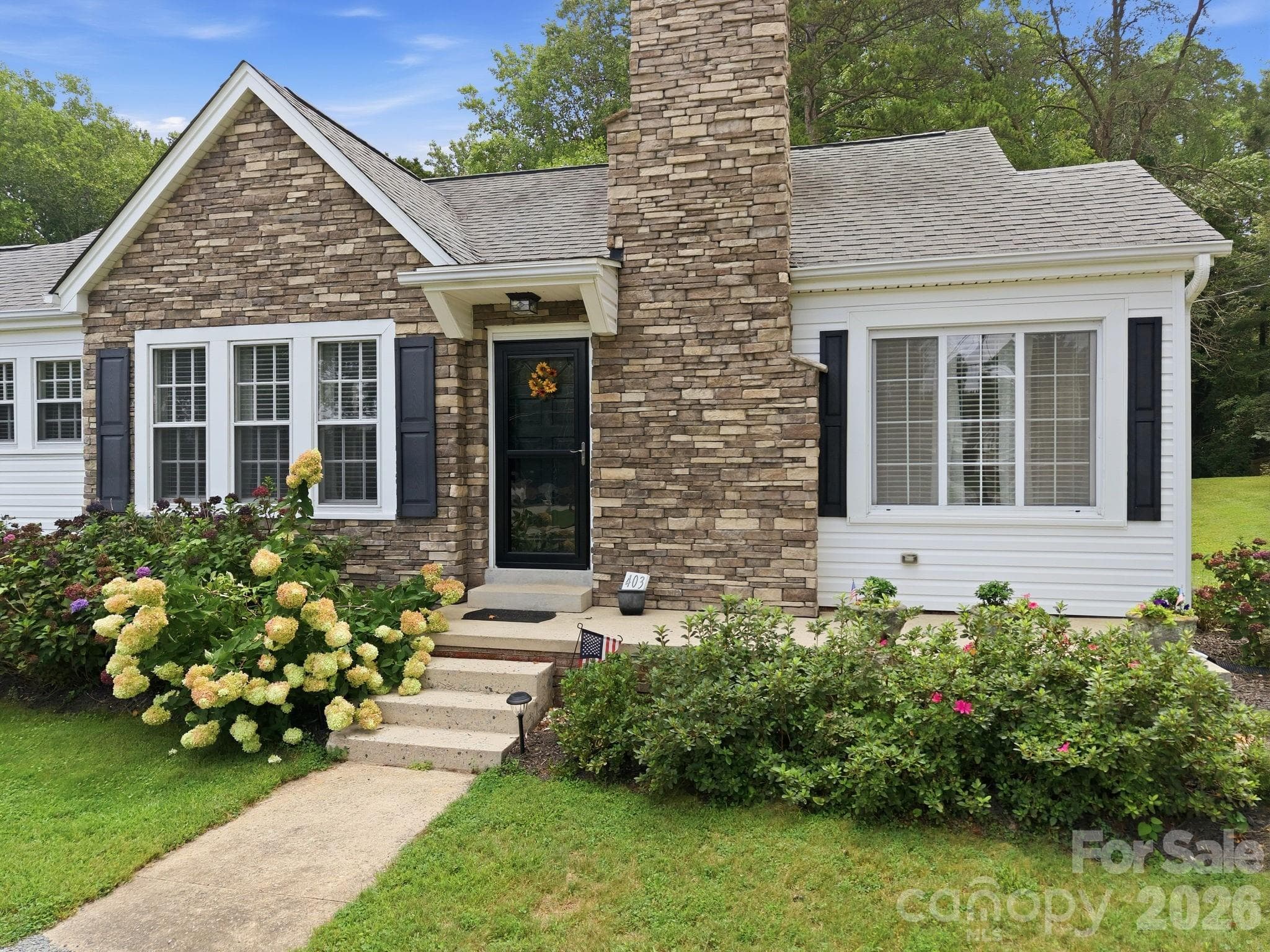 Single Family Residence at 403 W Peeler Street, Salisbury, photo 5 of 48