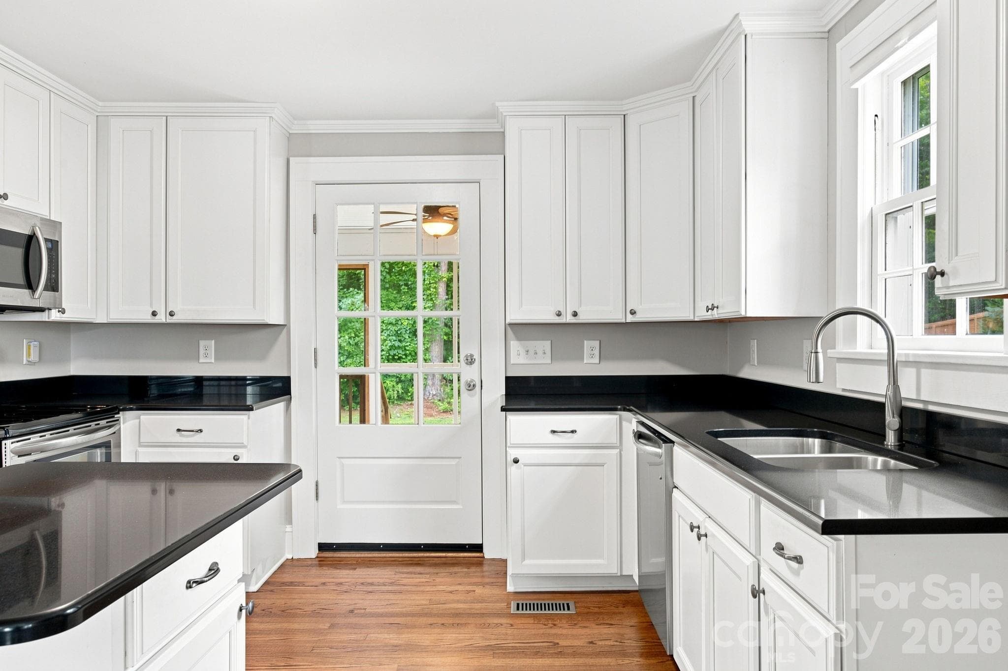 Single Family Residence at 403 W Peeler Street, Salisbury, photo 14 of 48