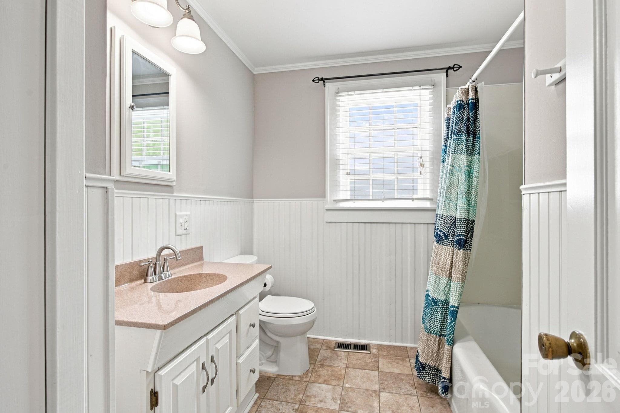 Single Family Residence at 403 W Peeler Street, Salisbury, photo 25 of 48