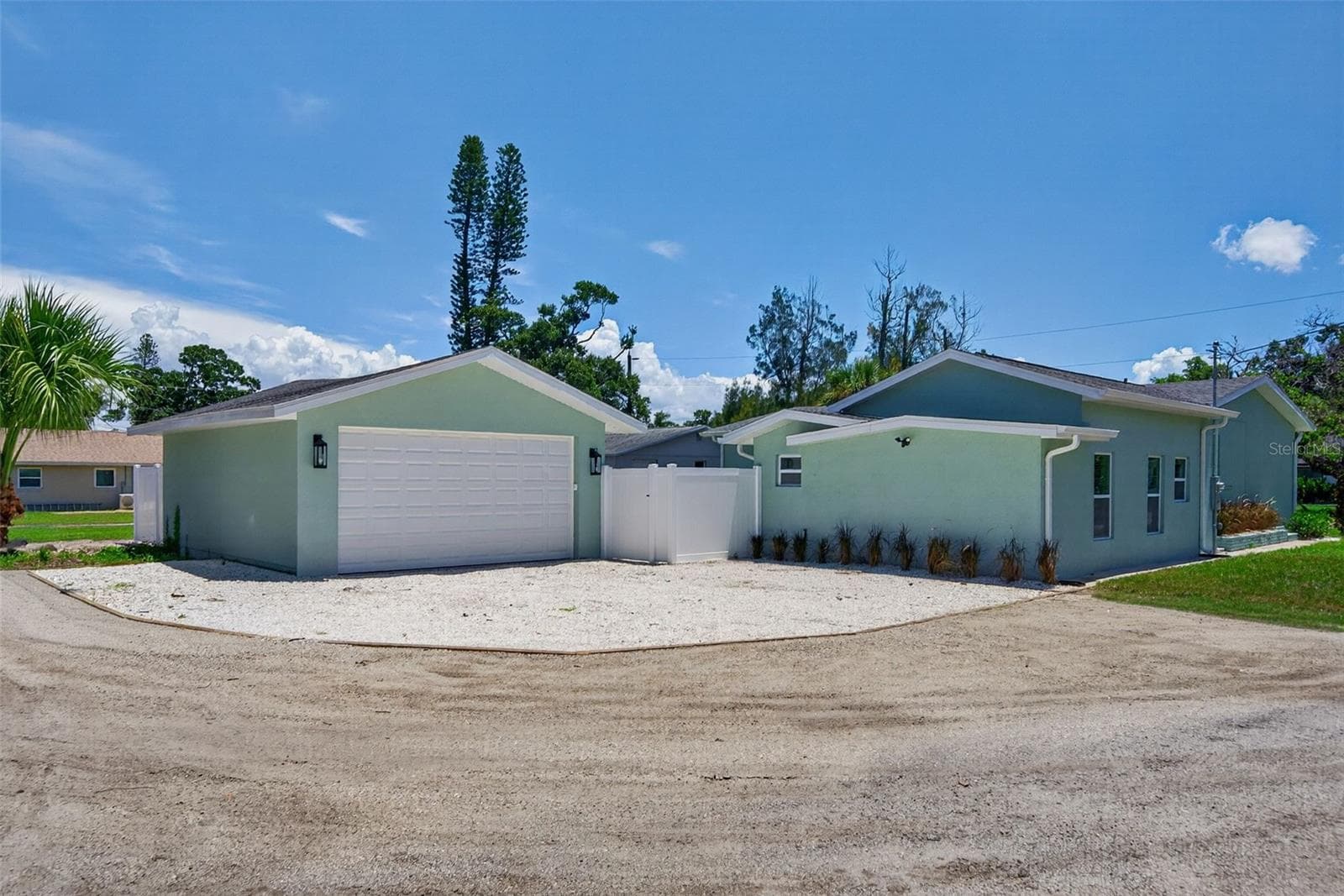 Detached Garage - 5217 18TH AVE S, GULFPORT