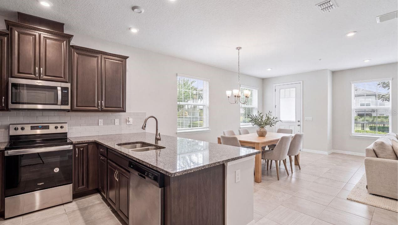 Townhouse at 9457 RANDAL PARK BLVD, ORLANDO, photo 9 of 83