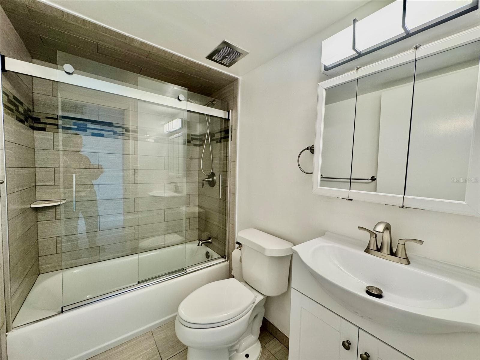 Condominium at 2727 N ATLANTIC AVE #110, DAYTONA BEACH, photo 9 of 12