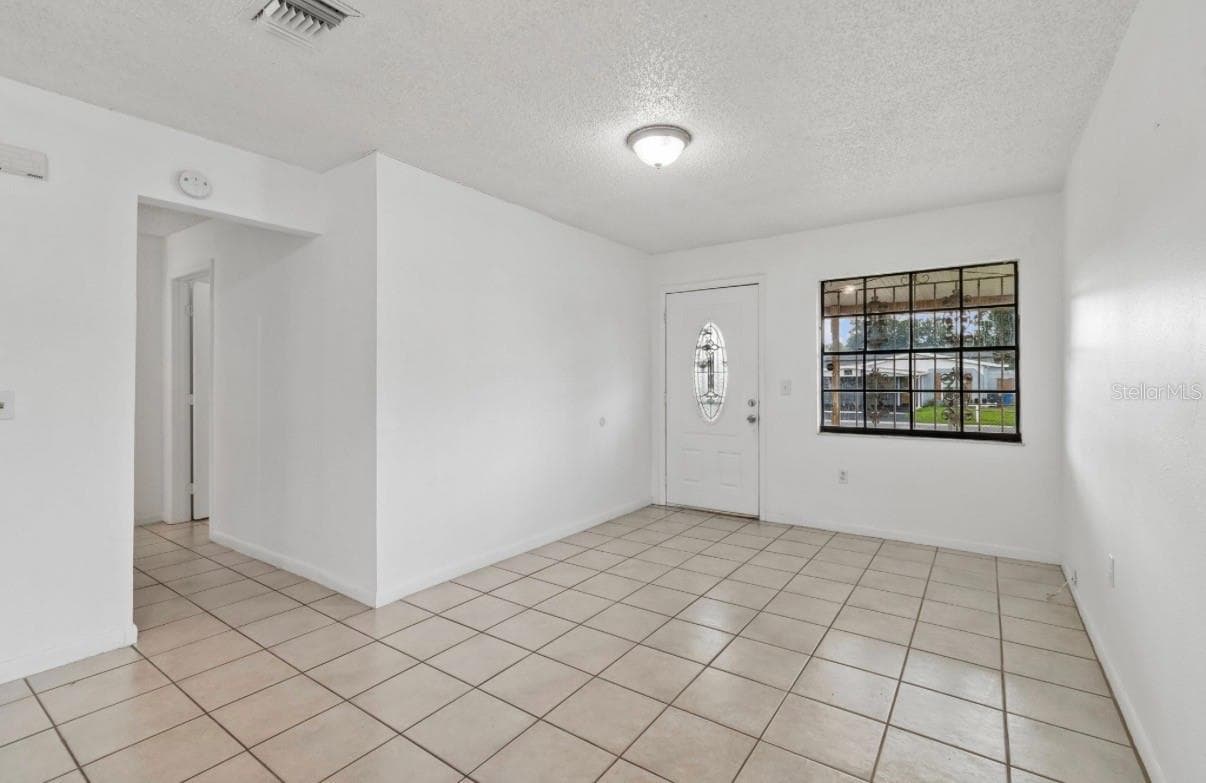 Single Family Residence at 7516 N CORTEZ ST, TAMPA, photo 12 of 65