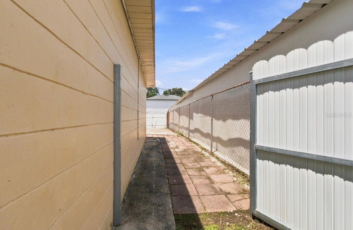 Single Family Residence at 7516 N CORTEZ ST, TAMPA, photo 35 of 65