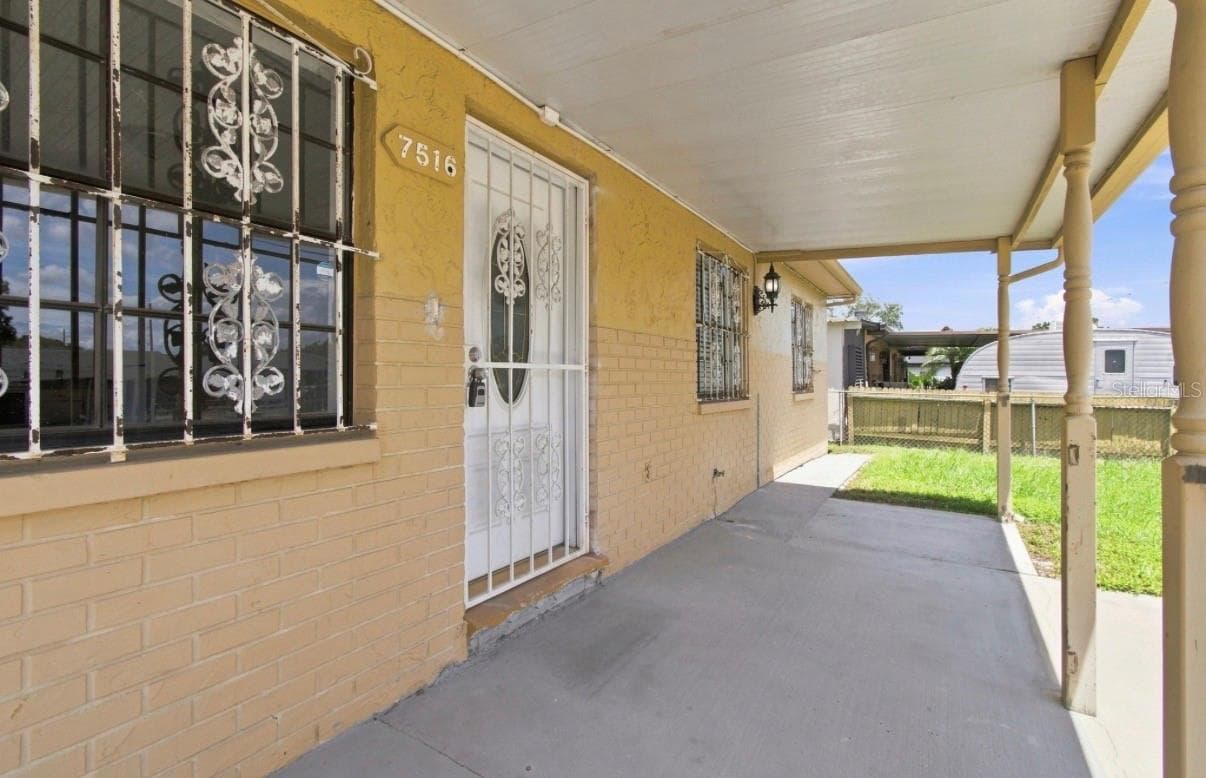Single Family Residence at 7516 N CORTEZ ST, TAMPA, photo 52 of 65