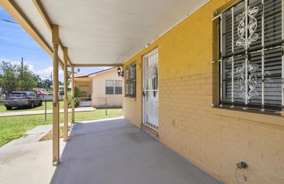 Single Family Residence at 7516 N CORTEZ ST, TAMPA, photo 53 of 65