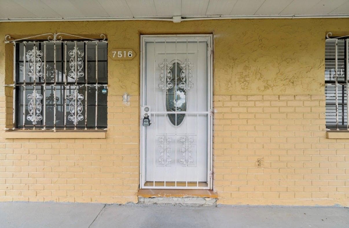 Single Family Residence at 7516 N CORTEZ ST, TAMPA, photo 54 of 65