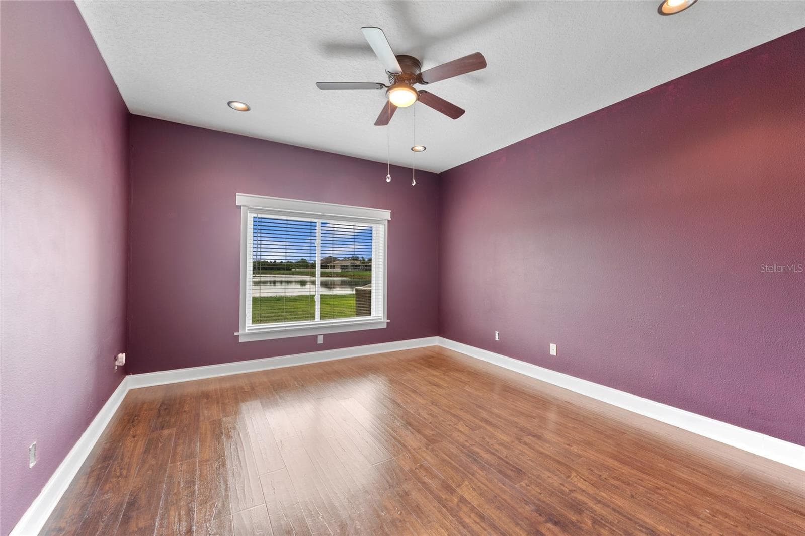 Single Family Residence at 901 PARKER DEN DR, RUSKIN, photo 16 of 44