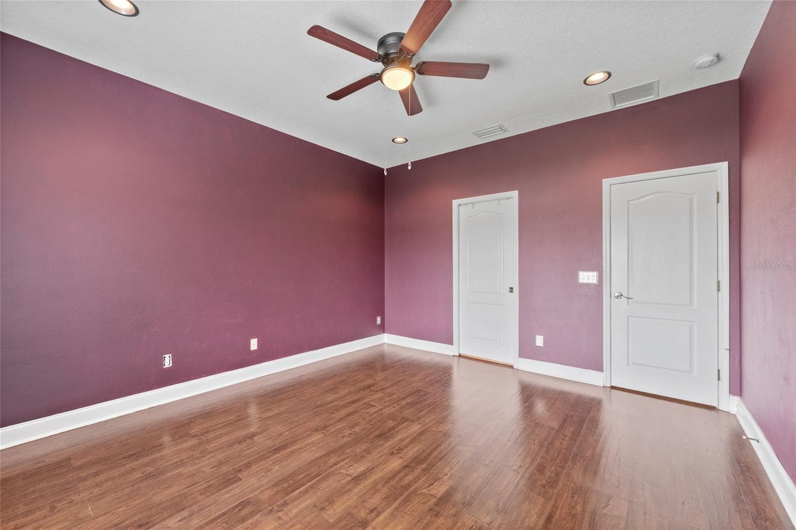Single Family Residence at 901 PARKER DEN DR, RUSKIN, photo 18 of 44