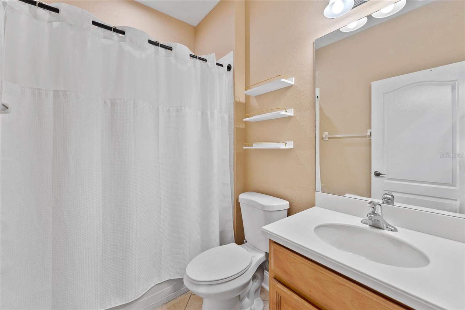 Single Family Residence at 901 PARKER DEN DR, RUSKIN, photo 29 of 44