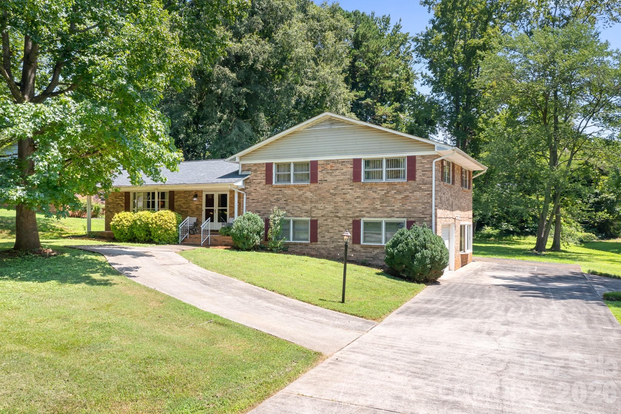 1009 Springs Road