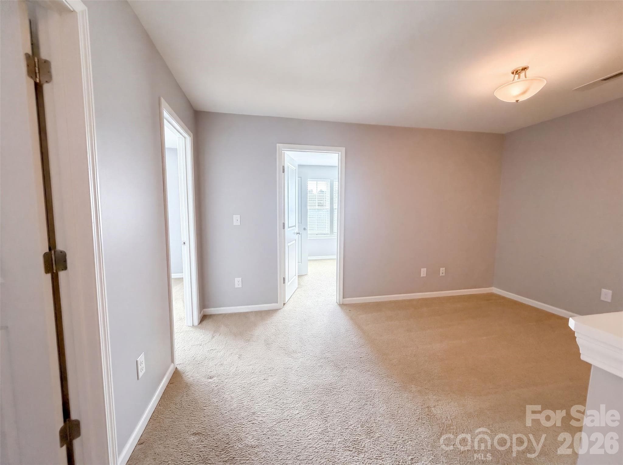 Single Family Residence at 2618 Courtland Drive, Clover, photo 8 of 17