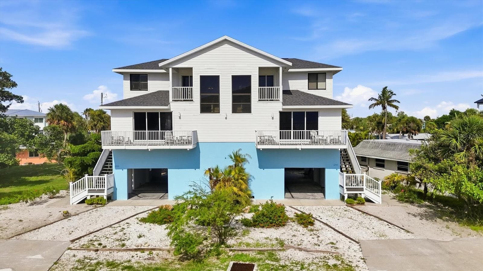 1245 SHORE VIEW DR