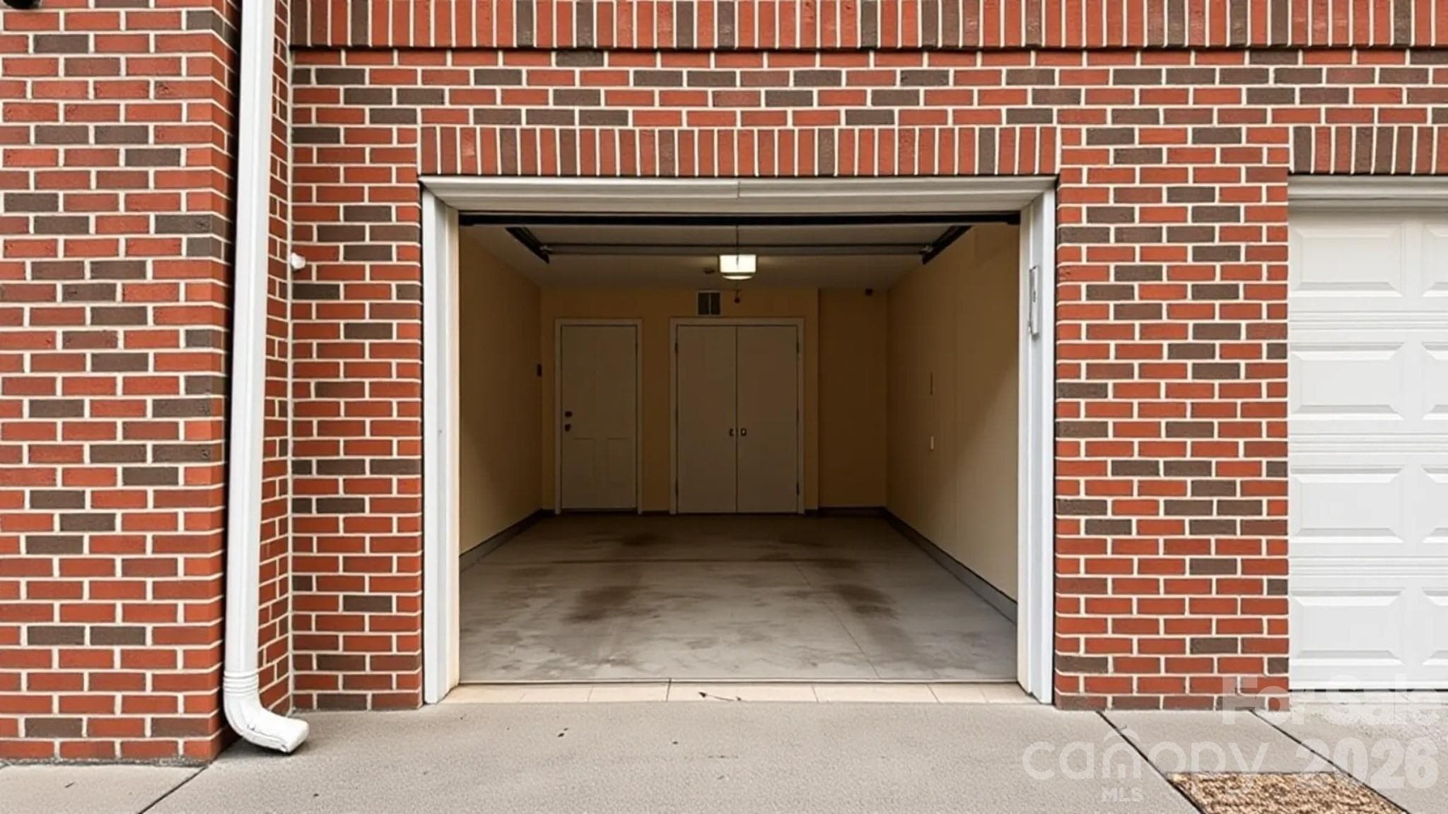 Condominium at 6419 Park Pond Drive, Charlotte, photo 18 of 19