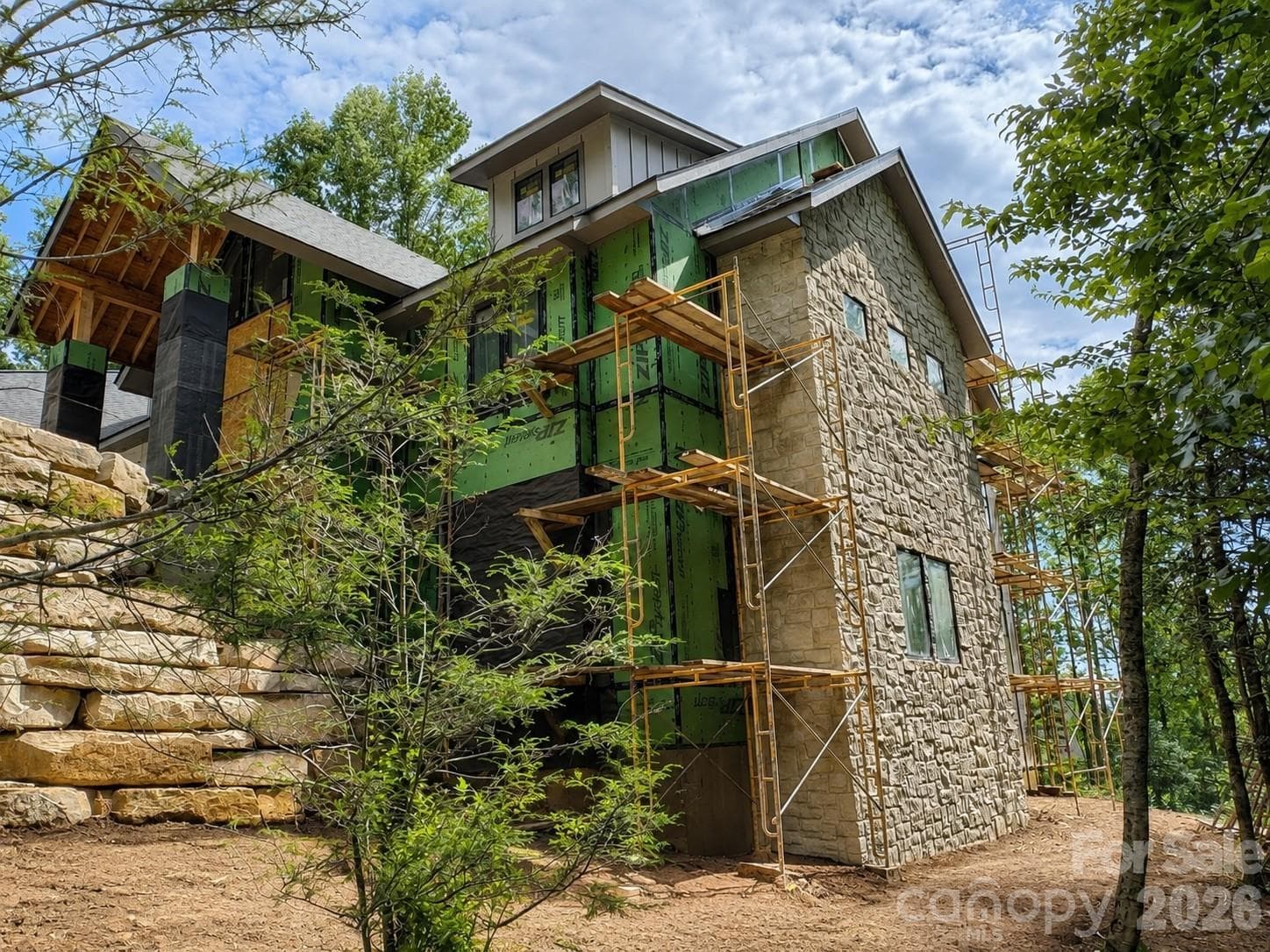 Single Family Residence at 96 Split Rock Trail, Arden, photo 14 of 31