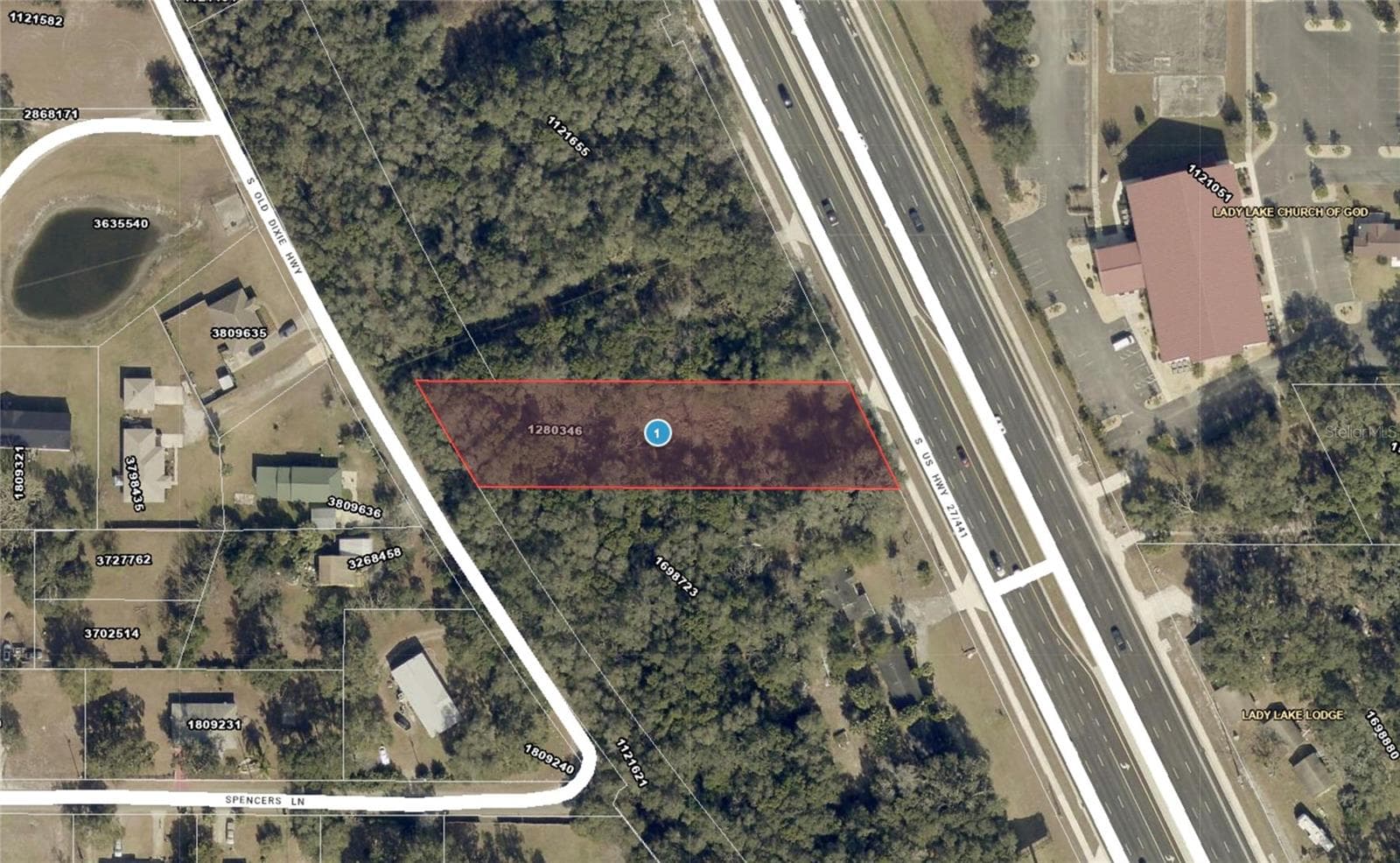 524 S HIGHWAY 27/441