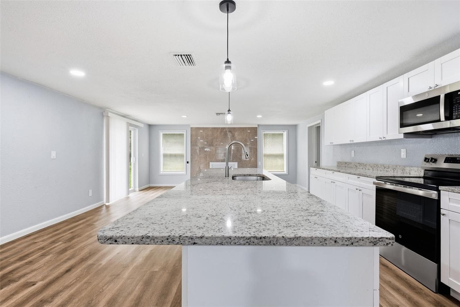 Single Family Residence at 8531 HORIZON LN, HUDSON, photo 15 of 36