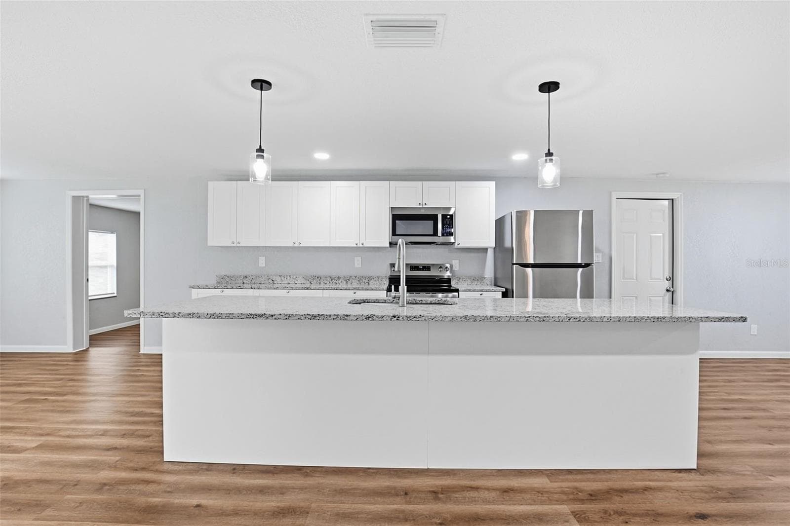 Single Family Residence at 8531 HORIZON LN, HUDSON, photo 18 of 36