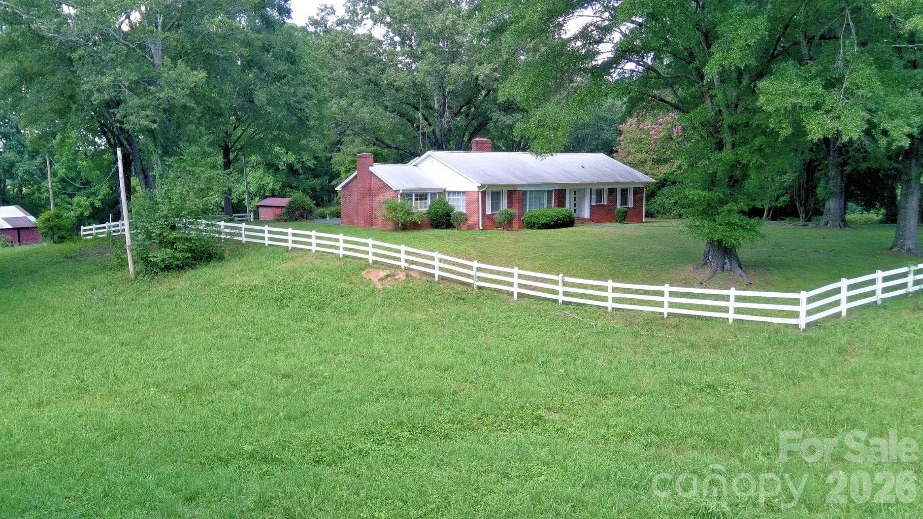 Single Family Residence at 17 E Murray Street, Maiden, photo 3 of 33