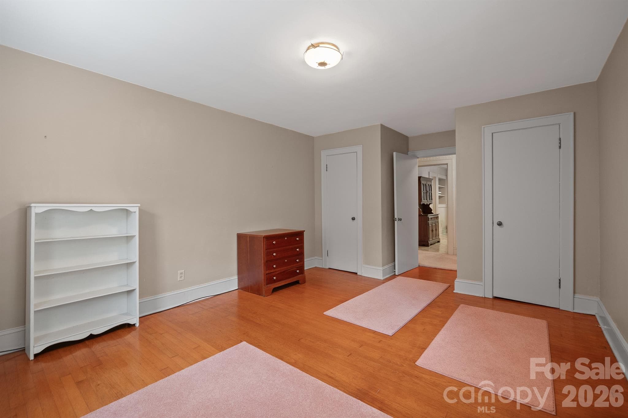 Single Family Residence at 17 E Murray Street, Maiden, photo 19 of 33