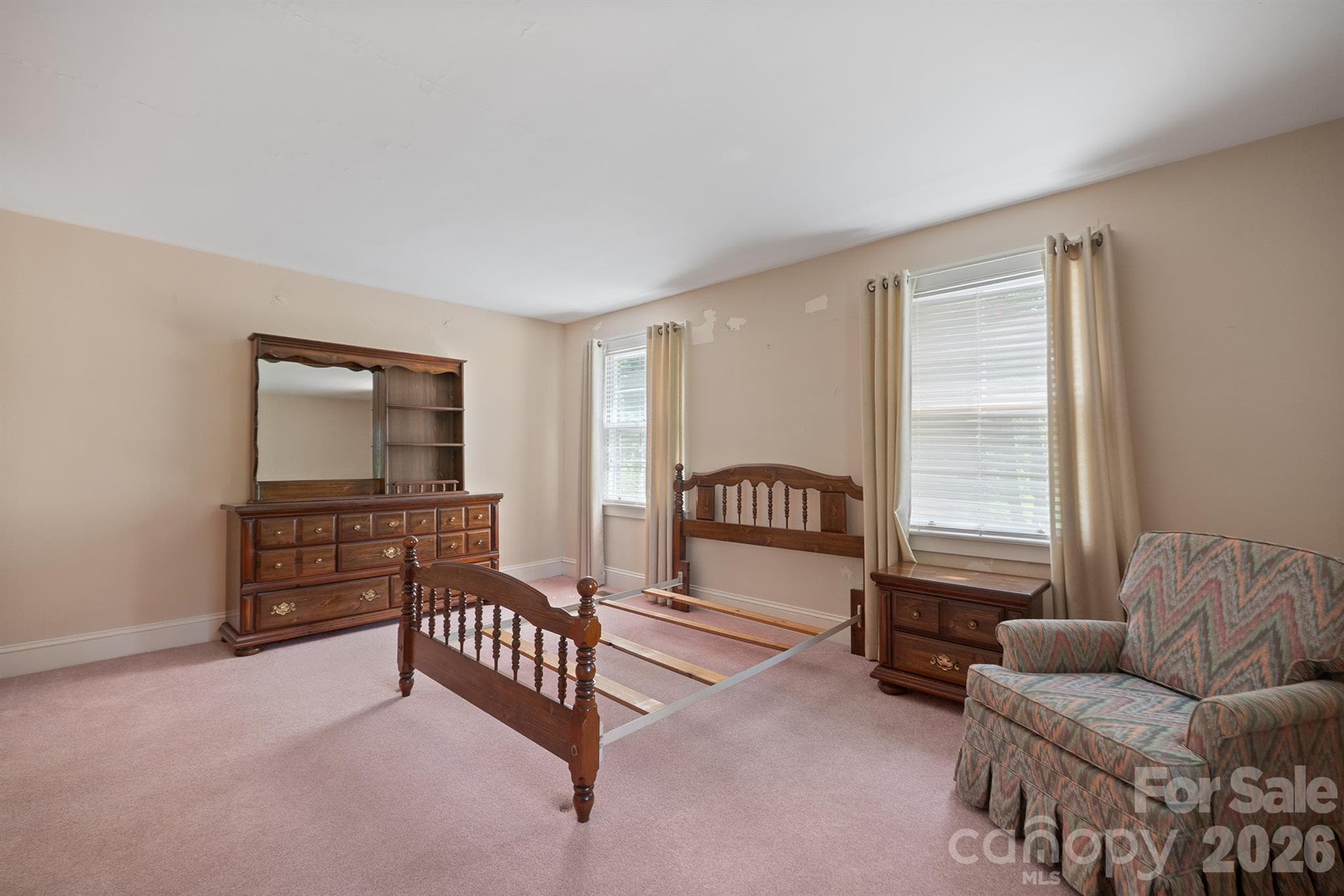 Single Family Residence at 17 E Murray Street, Maiden, photo 21 of 33