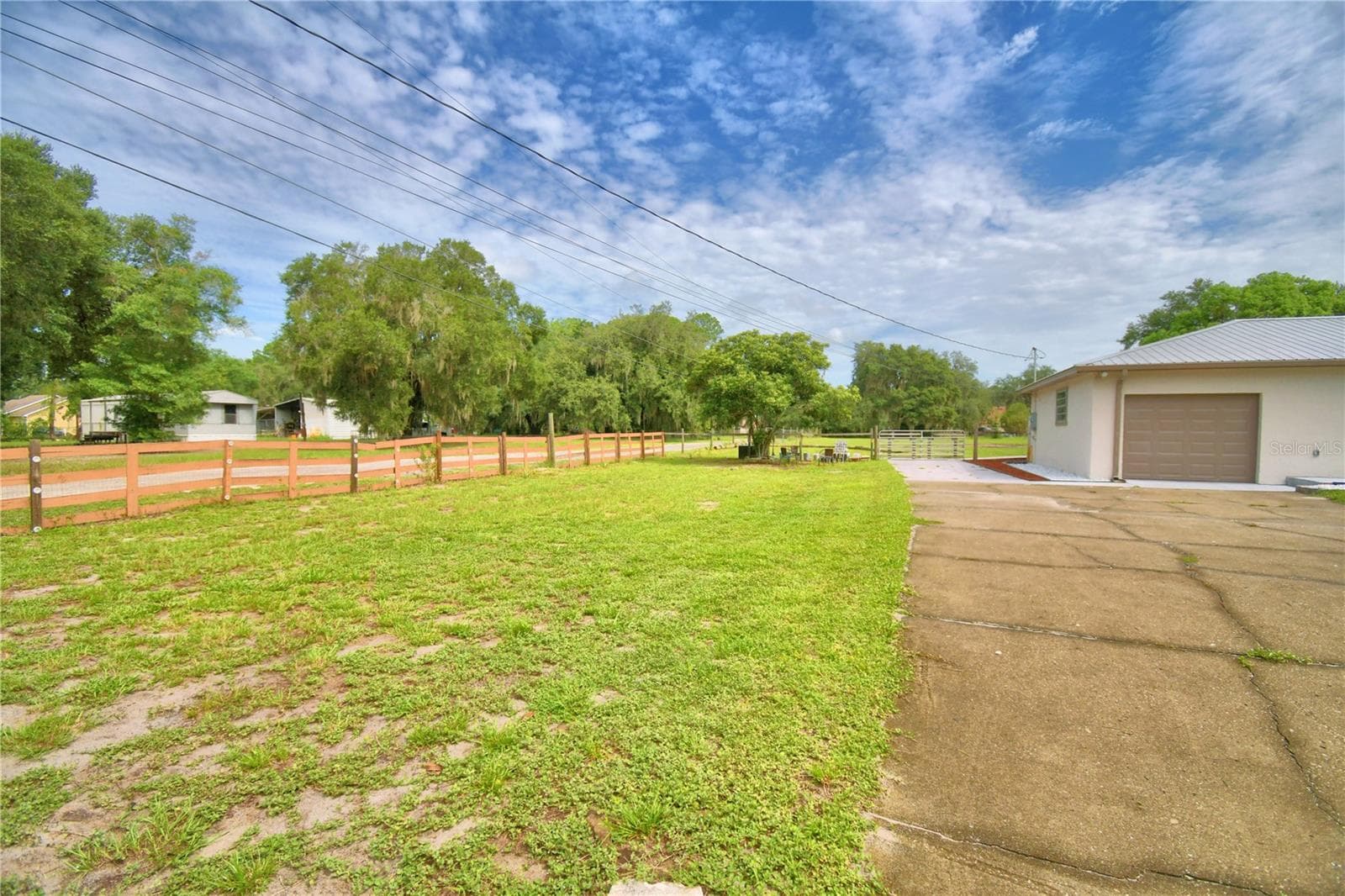 Single Family Residence at 8704 TOM COSTINE RD, LAKELAND, photo 4 of 67