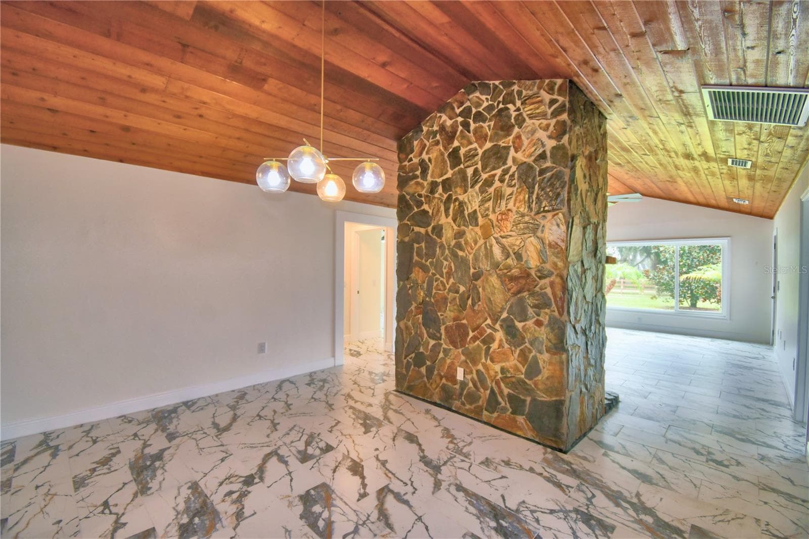 Single Family Residence at 8704 TOM COSTINE RD, LAKELAND, photo 15 of 67
