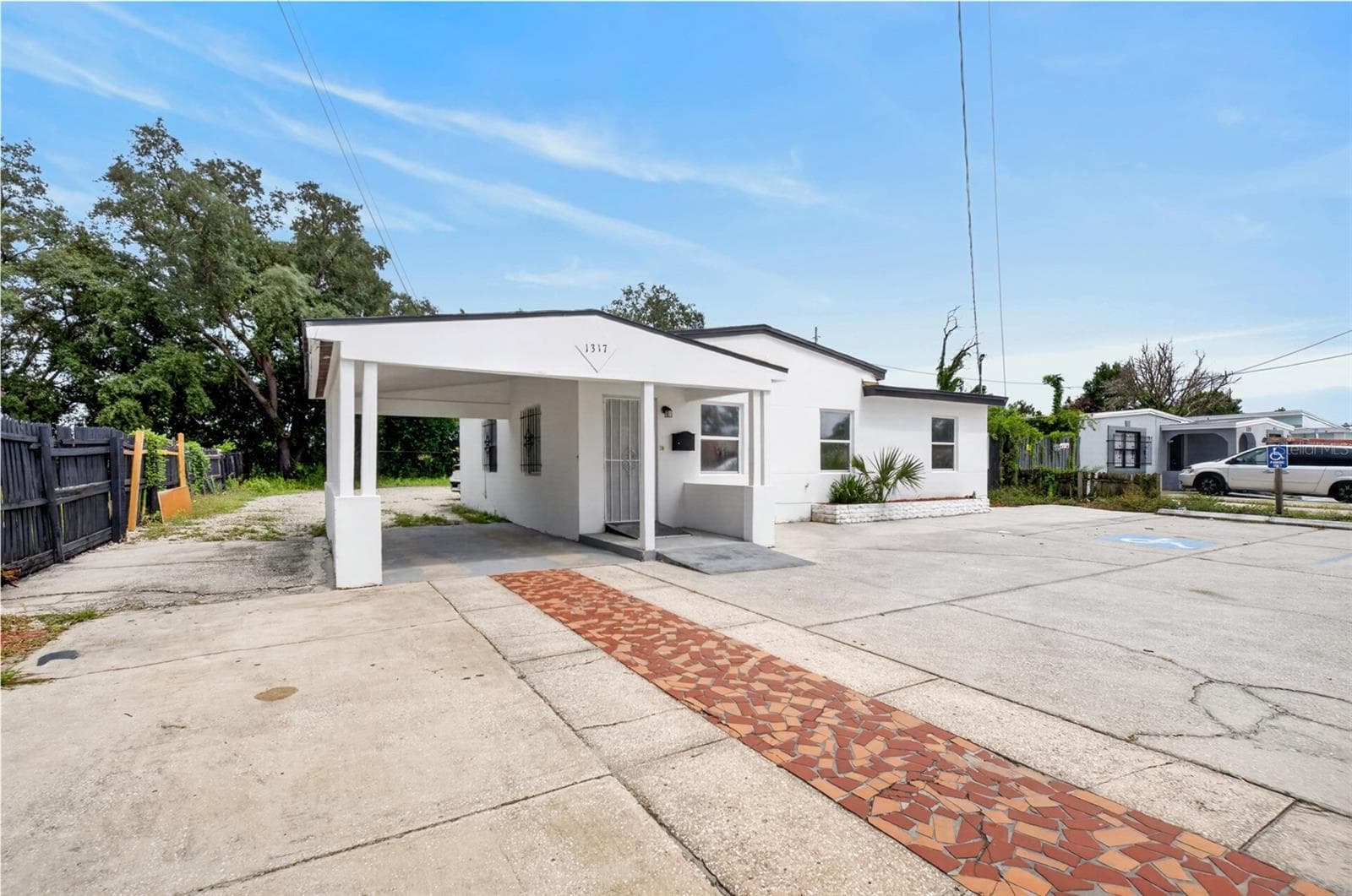 Office at 1317 N PINE HILLS RD, ORLANDO, photo 2 of 25