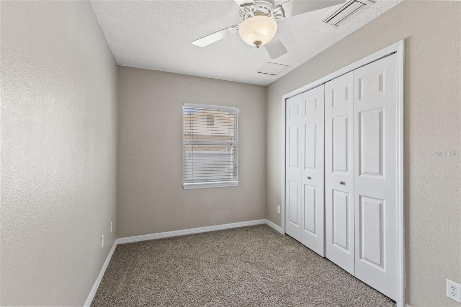 Single Family Residence at 560 ROBIN HILL CIR, BRANDON, photo 24 of 49