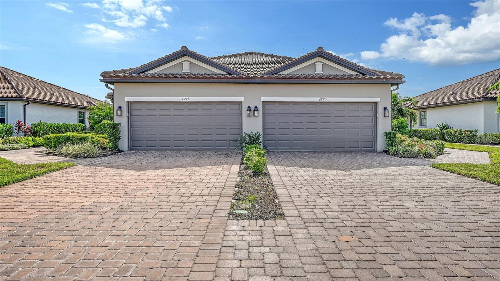 Villa at 6223 PLATEAU CT, BRADENTON, photo 2 of 93