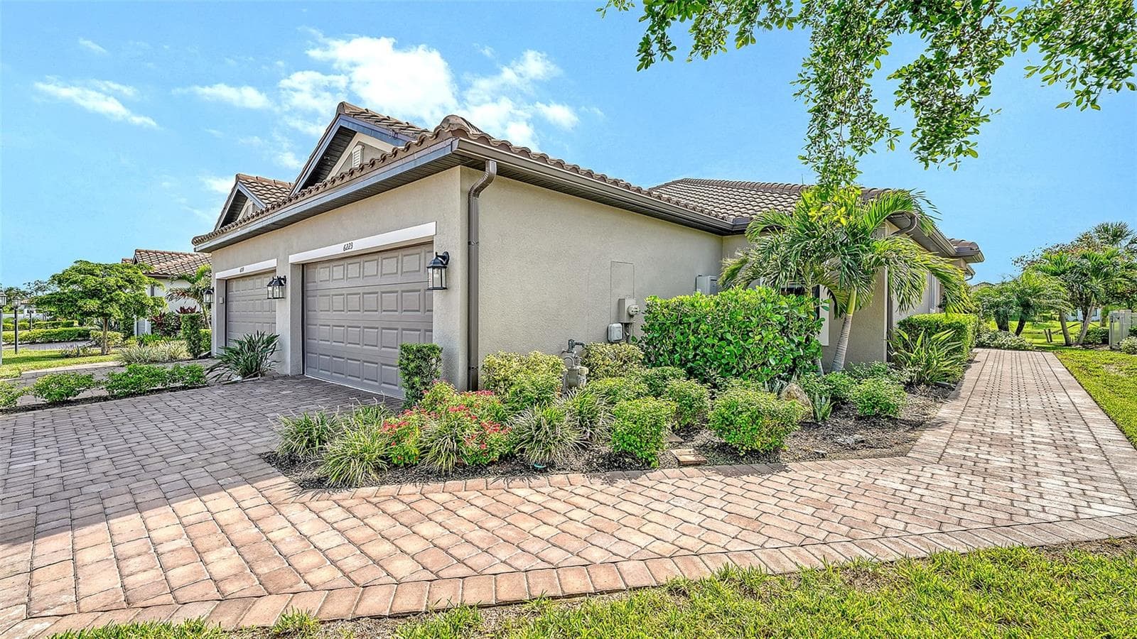 Villa at 6223 PLATEAU CT, BRADENTON, photo 3 of 93