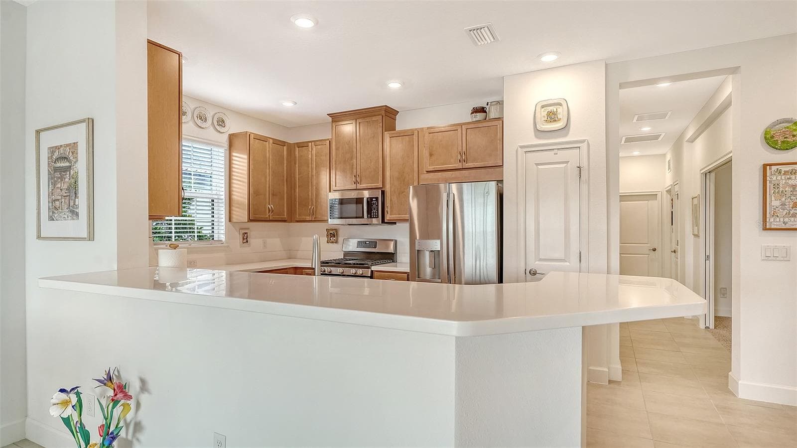 Villa at 6223 PLATEAU CT, BRADENTON, photo 11 of 93