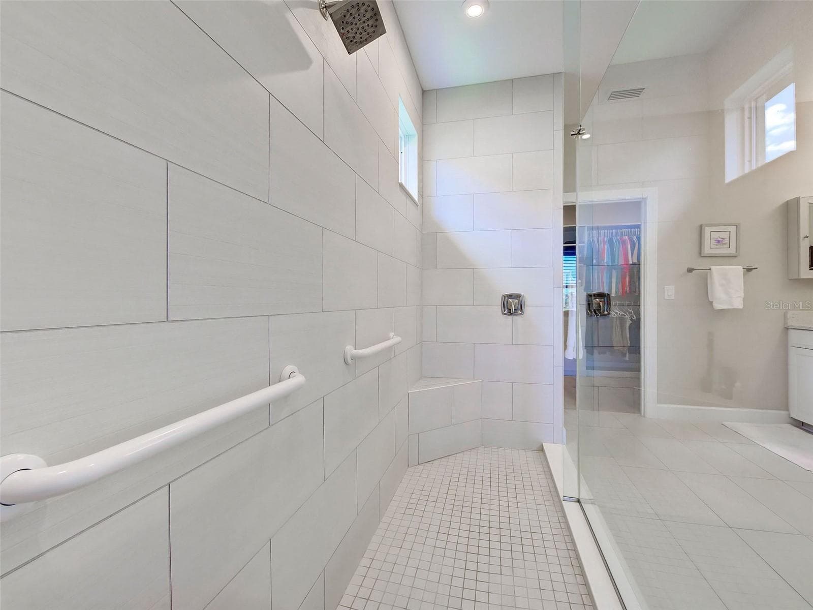 Large shower with grab bars - 5616 SCARLOTTI ST, NOKOMIS