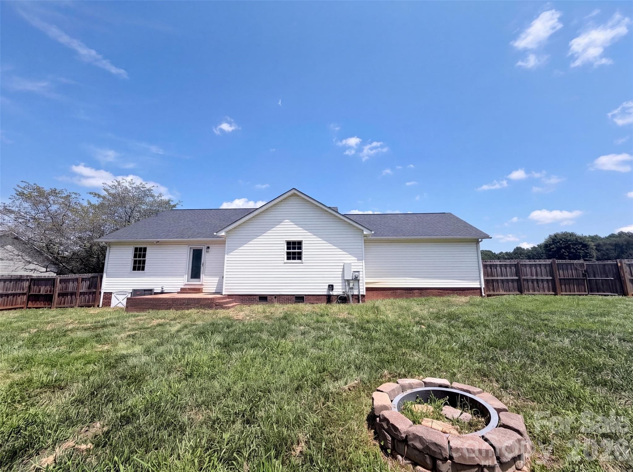 Single Family Residence at 2243 Mintew Circle, Lincolnton, photo 5 of 14
