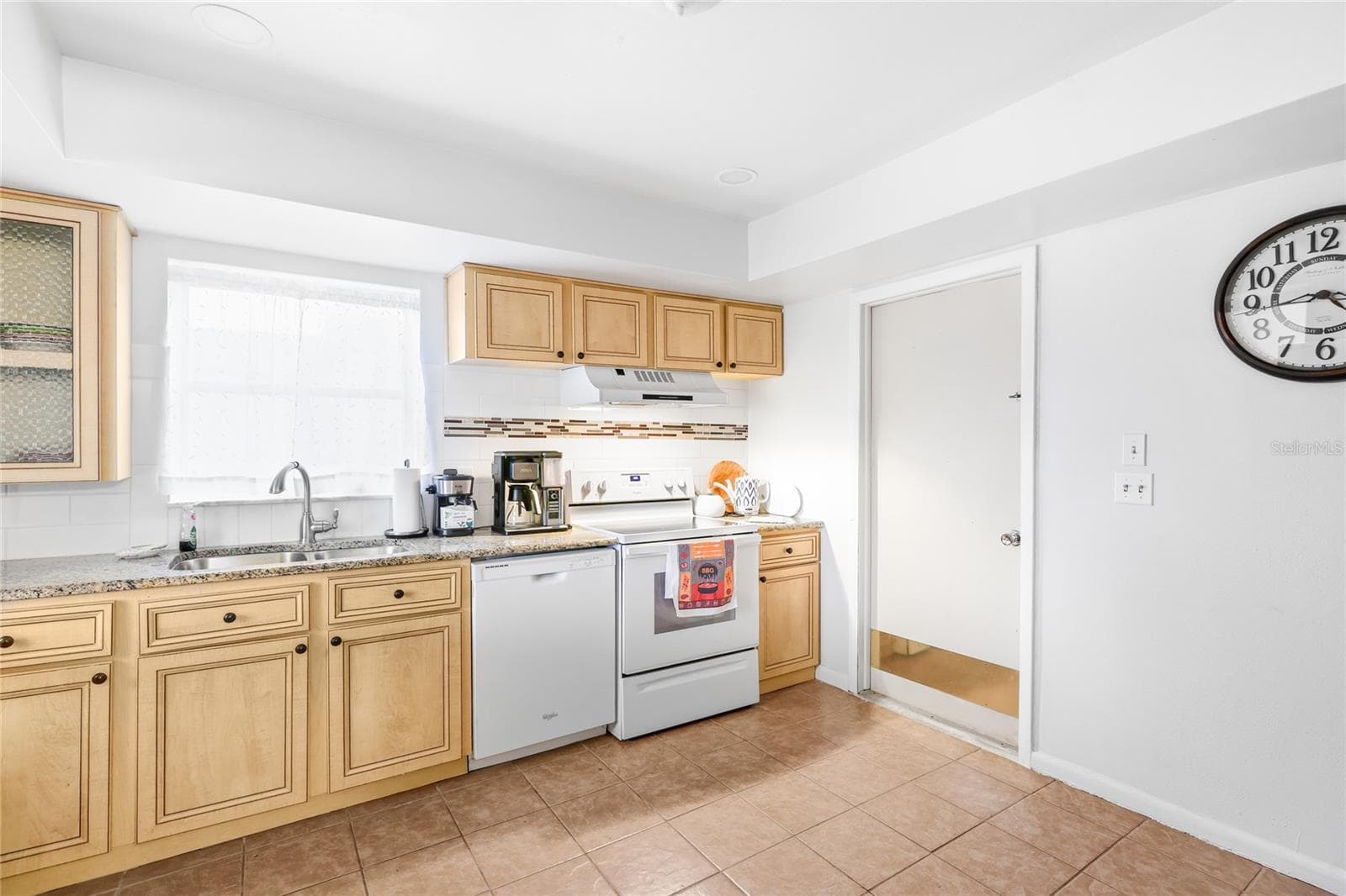 Single Family Residence at 113 ANNAPOLIS LN, ROTONDA WEST, photo 12 of 32