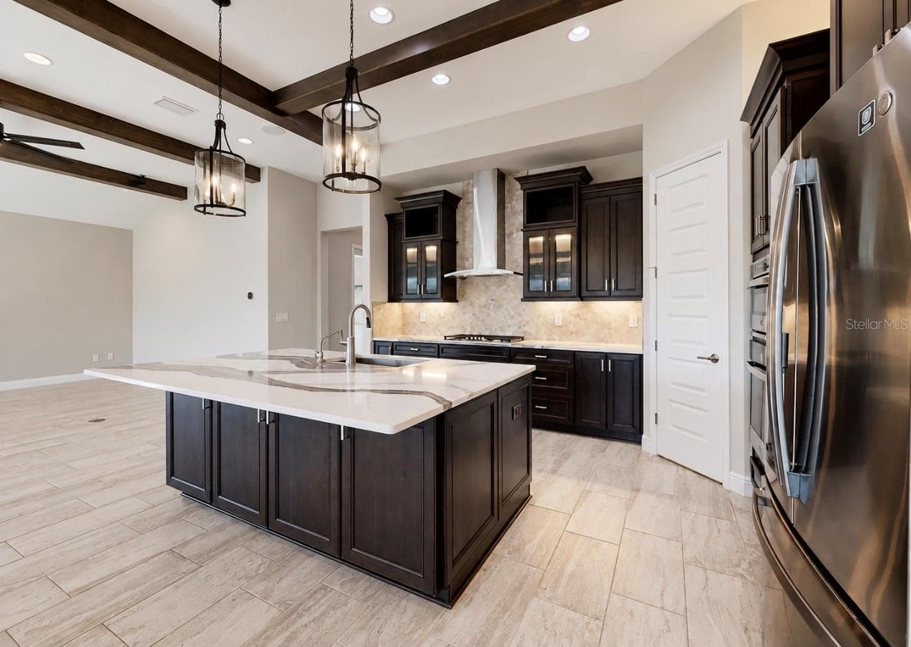 Single Family Residence at 14610 RED CASTLE AVE, LITHIA, photo 12 of 69