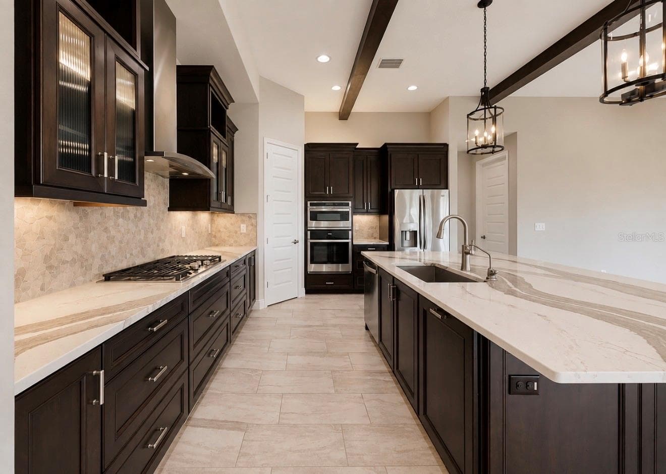Single Family Residence at 14610 RED CASTLE AVE, LITHIA, photo 20 of 69