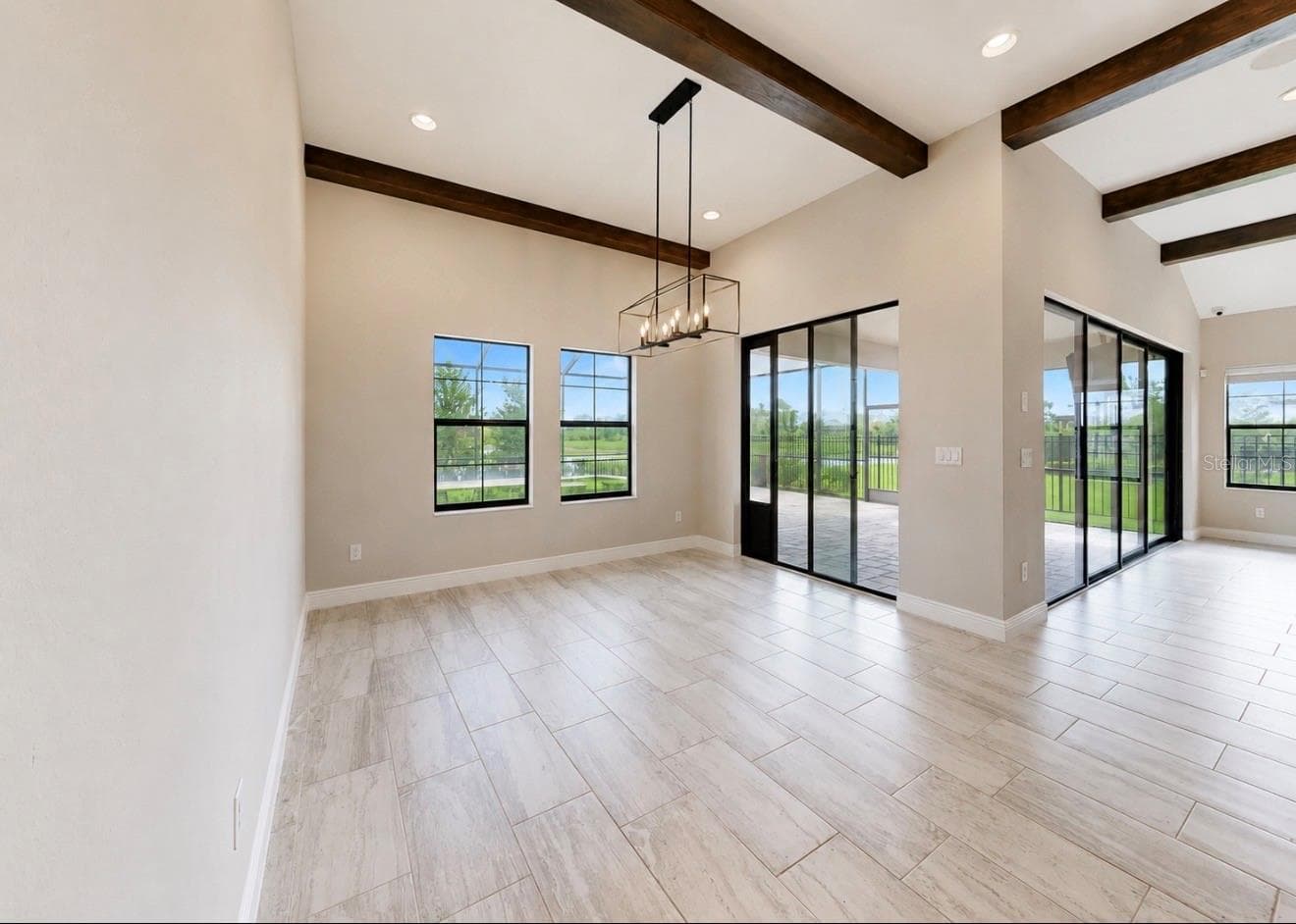 Single Family Residence at 14610 RED CASTLE AVE, LITHIA, photo 26 of 69