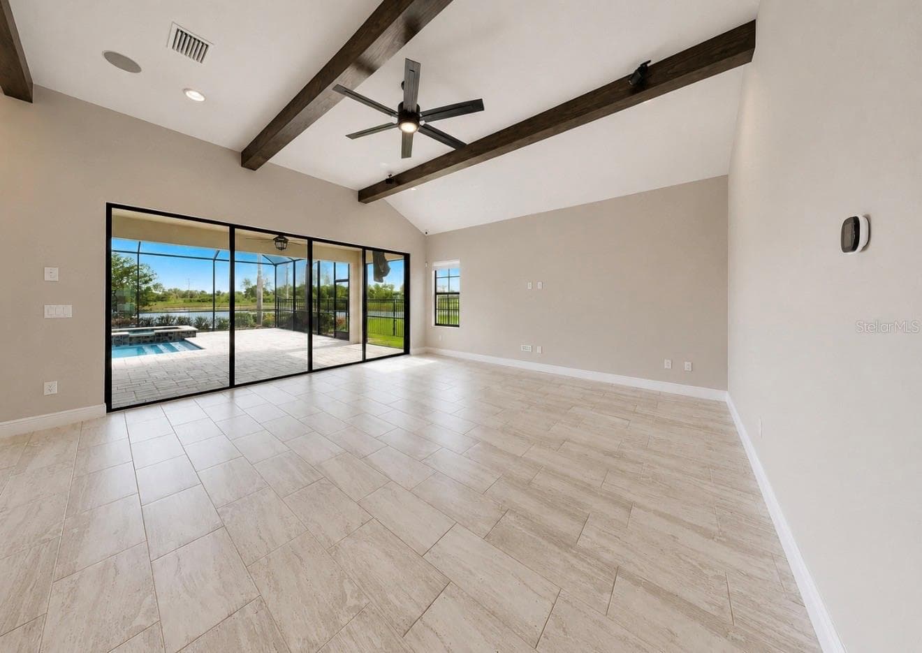 Single Family Residence at 14610 RED CASTLE AVE, LITHIA, photo 28 of 69