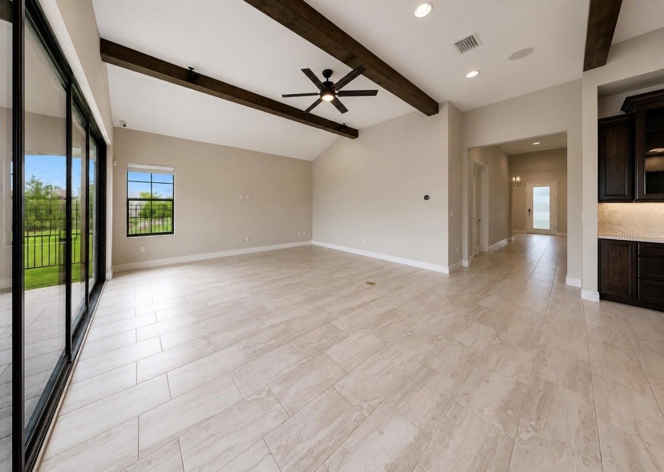 Single Family Residence at 14610 RED CASTLE AVE, LITHIA, photo 29 of 69