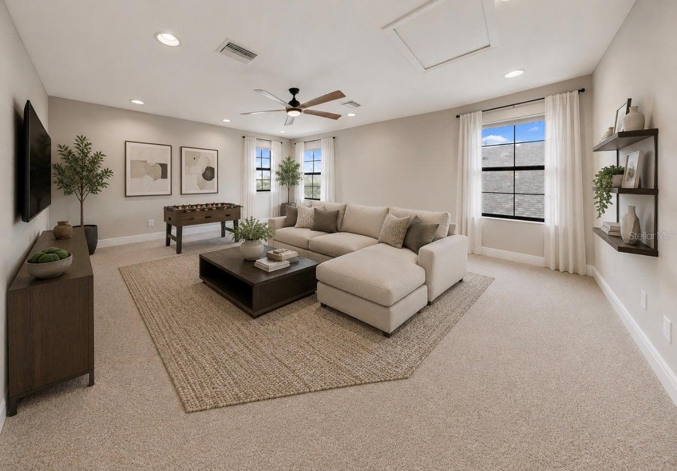 Single Family Residence at 14610 RED CASTLE AVE, LITHIA, photo 52 of 69