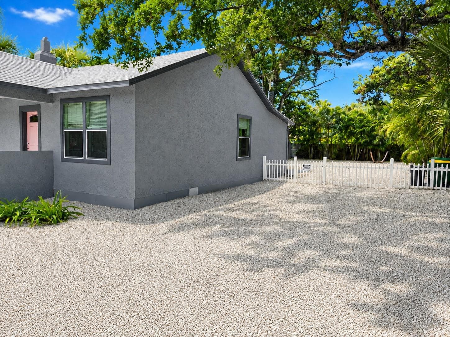 Single Family Residence at 1235 32ND ST, SARASOTA, photo 2 of 13
