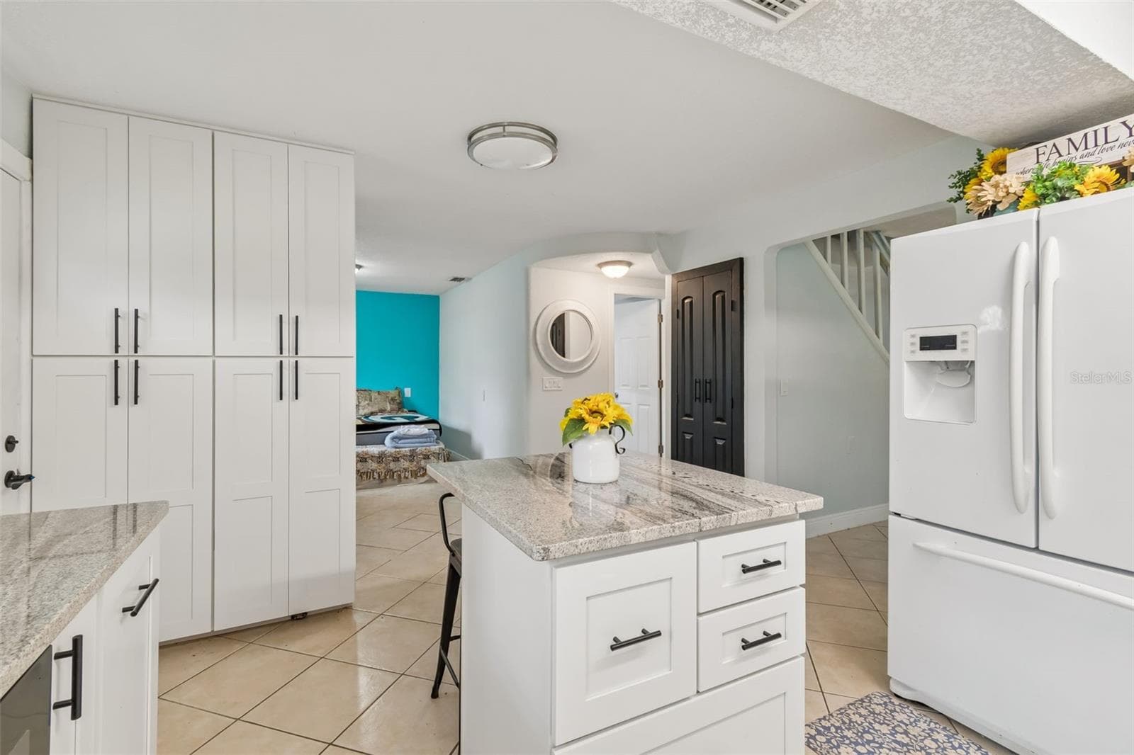 Single Family Residence at 18632 ROSEMARY RD, ARIPEKA, photo 14 of 31