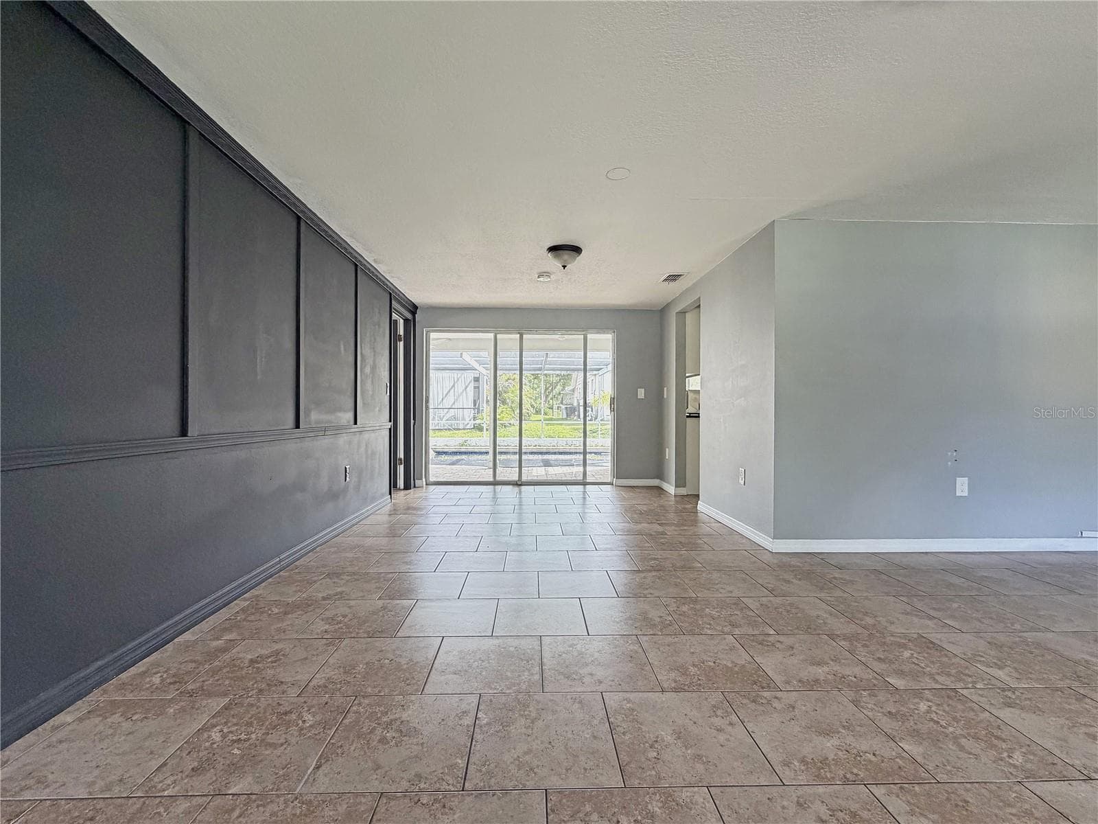 Single Family Residence at 12407 WEATHERSTONE ROW, HUDSON, photo 8 of 40